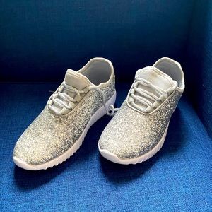 NWOT Silver Sequin tennis shoes